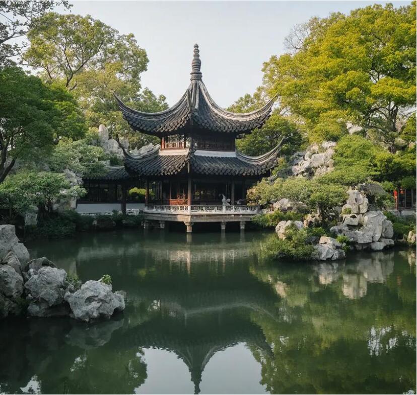 龙湾区梦菡餐饮有限公司